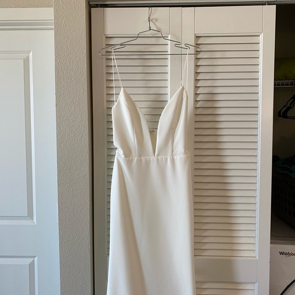 Sarah Seven Royal Wedding Dress Size 2 unaltered. - Picture 5 of 8